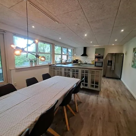 Villa I